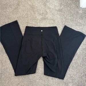 Lululemon yoga pants